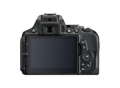 Цифровая камера NIKON D5600 KIT 18-55mm VR / black [VBA500K001]