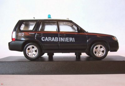 Полицейские машины мира спец. выпуск 3 SUBARU FORESTER 2007 итальянские карабинеры
