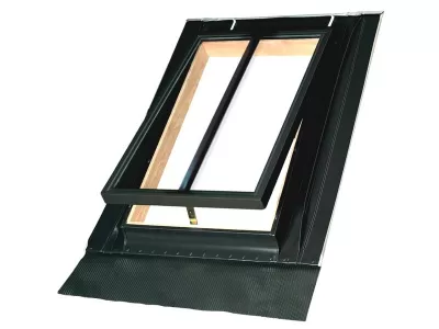 Окно-люк Fakro WGI для выхода на крышу в комплекте с универсальным окладом 46x55см