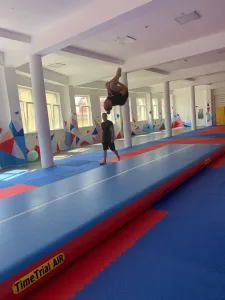 Учебно-тренировочный центр акробатики и гимнастики