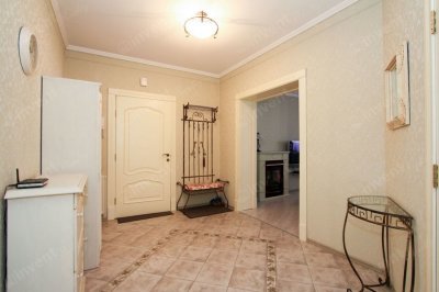 3-x комнатная элитная квартира, ул. Л. Голикова