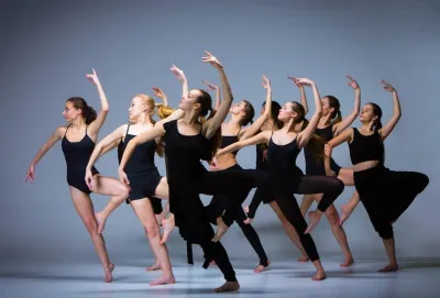 Contemporary Dance (Контемпорари) - танцы для девочек в Новороссийске