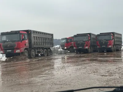 Требуются 30 единиц самосвалов на перевозку грунта по Москве и Мо