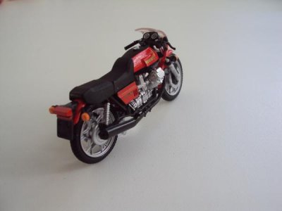 Мотоцикл MOTO GUZZI 850 Le Mans