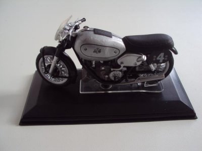 Мотоцикл E90 500cc World Champion 1949